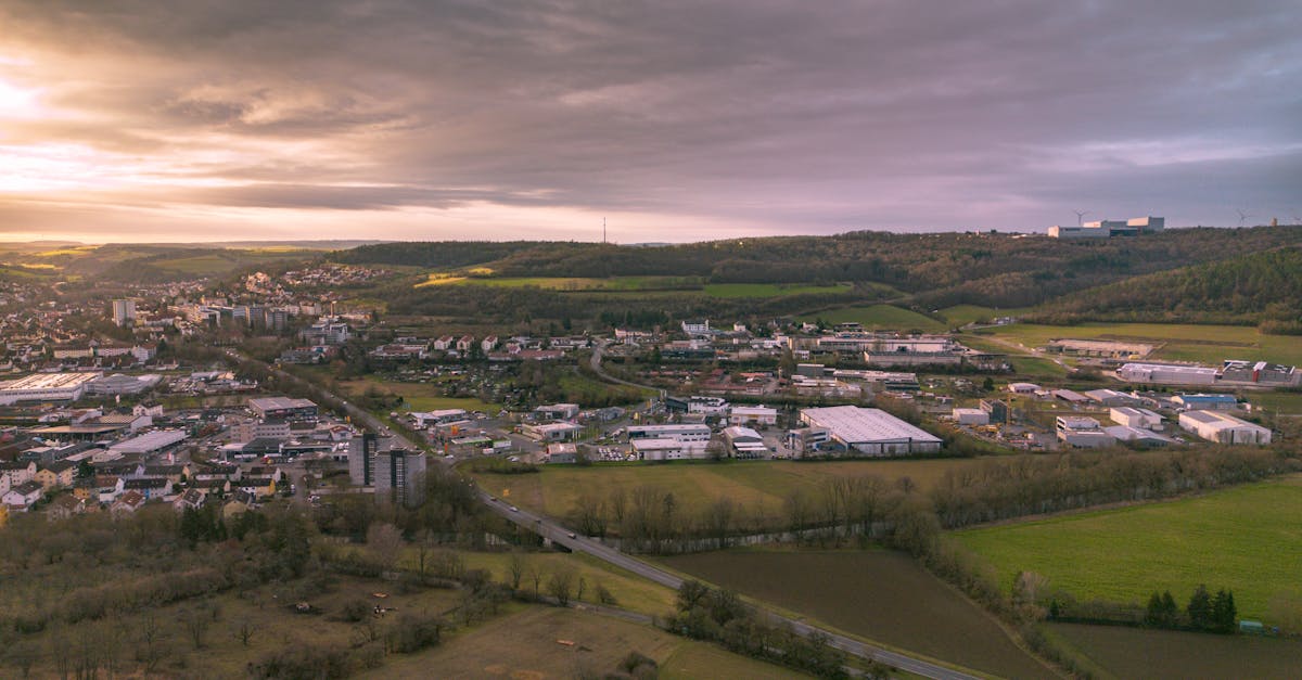 15 Cinematic Drone Moves Every Pilot Should Know